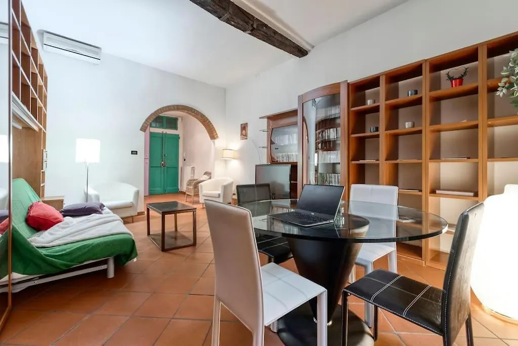 Fine Arts Apartment - Tv 40' Hd Netflix Prime Dazn Bologna 0*,  Italië