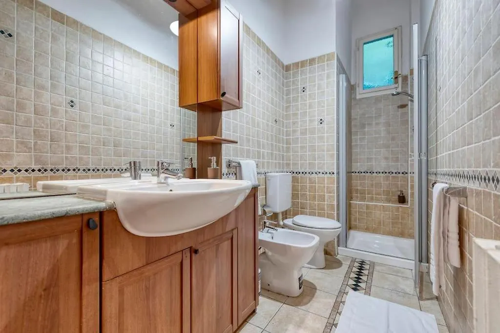 Fine Arts Apartment - Tv 40' Hd Netflix Prime Dazn Bologna Italy
